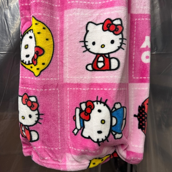 Hello Kitty Cloud Throw Blanket - Strawberry & Lemon Head, 60"x70" - Picture 2 of 4